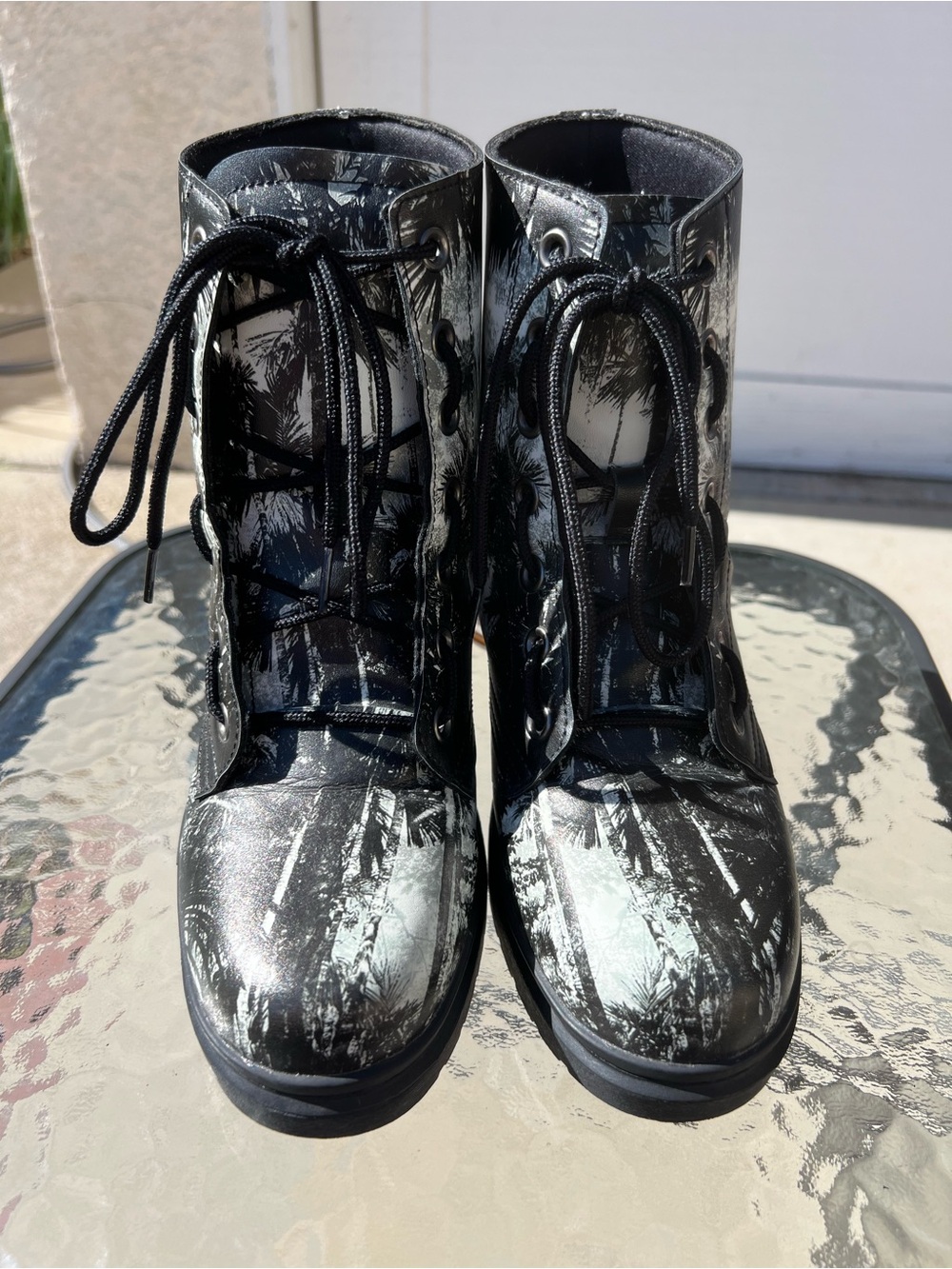Black & White Lace-Up Lion Boots